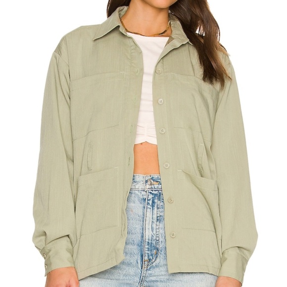NEW Lovers + Friends Kourtney Shacket in Light Green - Picture 3 of 7